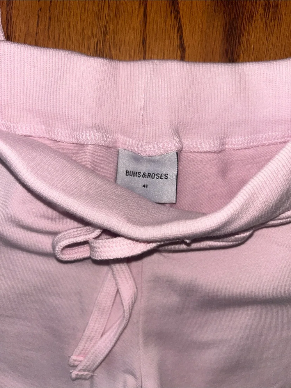 Bums & Roses Kids Pink 'Merry' Sweatshirt & Jogger Set - 4T - NWT